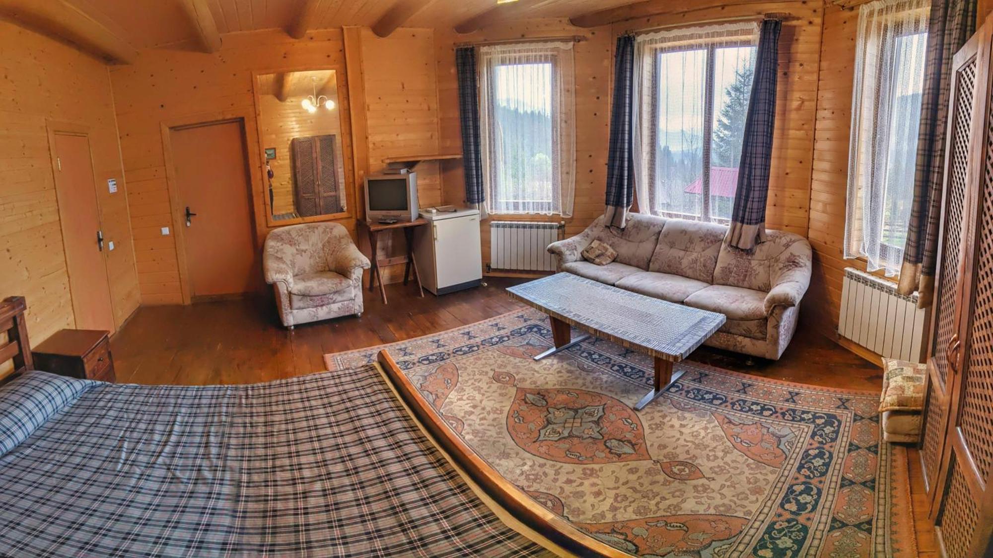 12 Months Estate Pension Myslovka Kamer foto