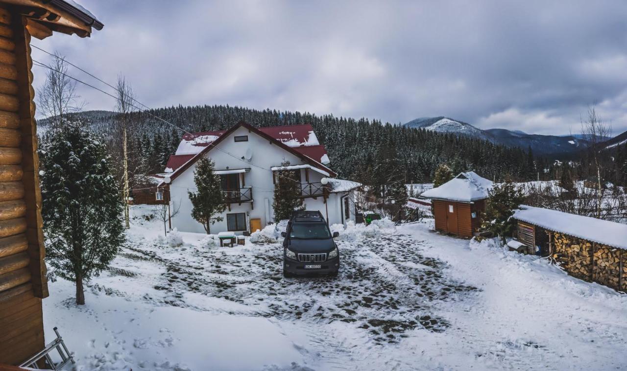 12 Months Estate Pension Myslovka Buitenkant foto